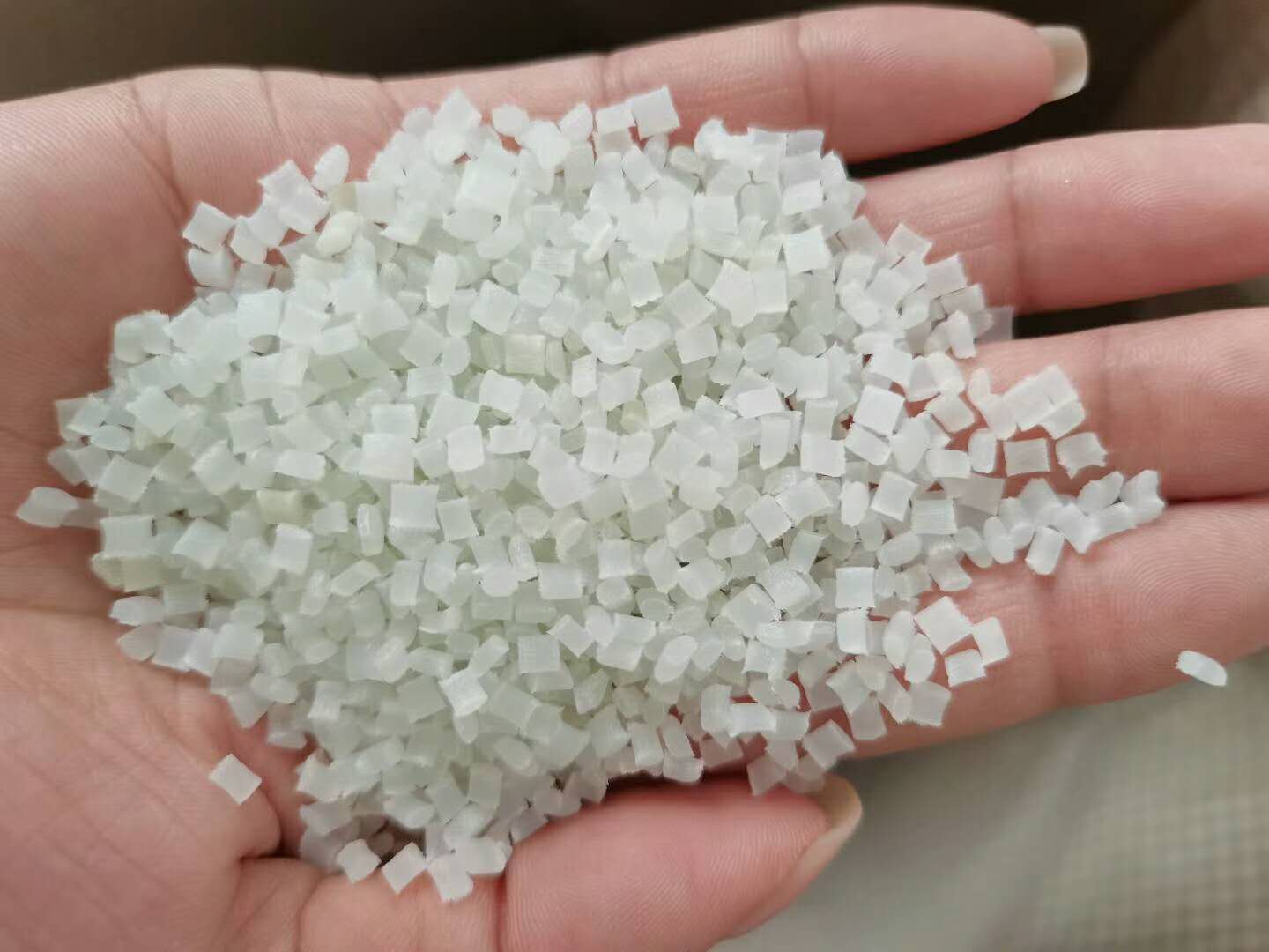 關(guān)于尼龍原料吸水性能的探討